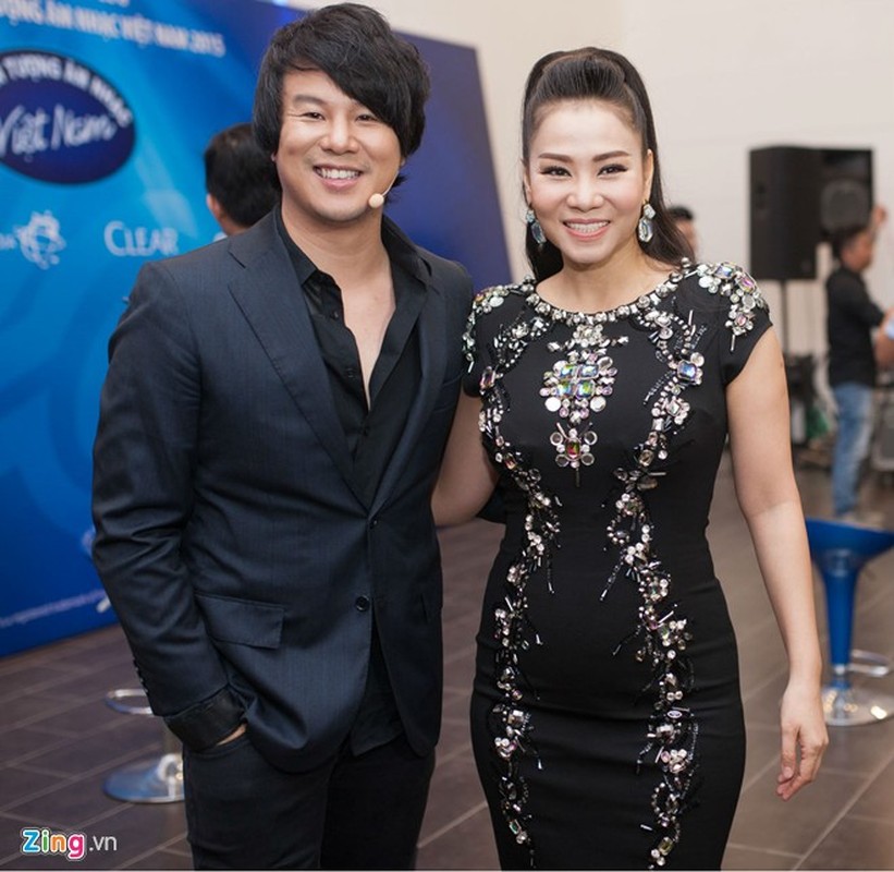 Thu Minh duoc chong Tay ho tong den san khau Vietnam Idol-Hinh-4